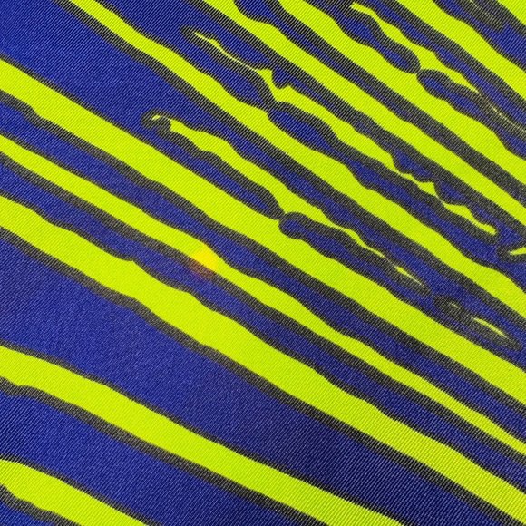 Geoffrey Beene Purple and Lime Green Silk Scarf - Signed - Picture 4 of 11